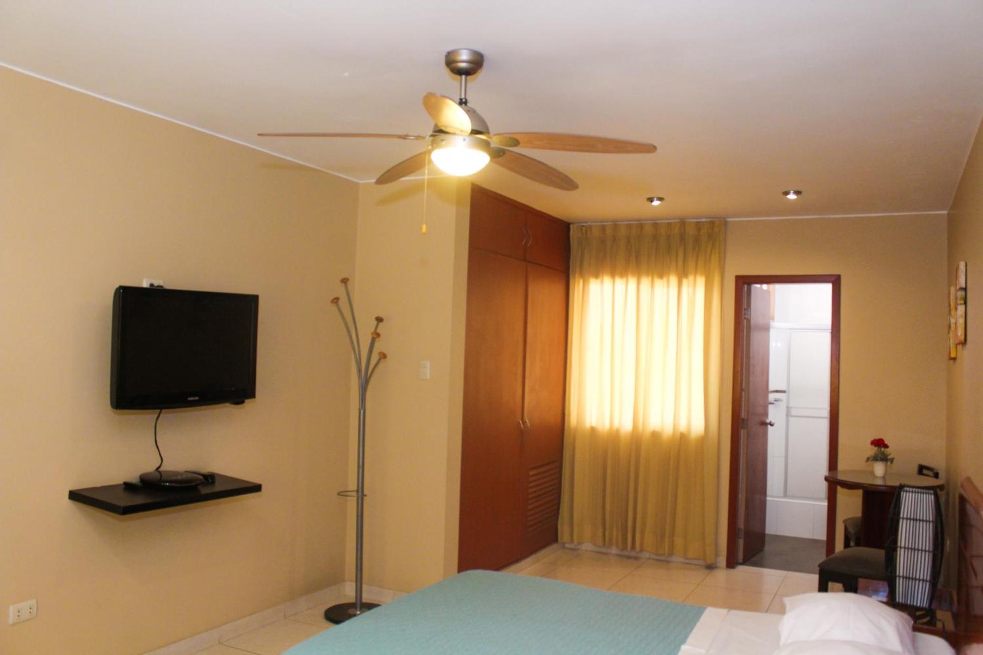 Apart Hotel El Canaveral Чинча-Альта Экстерьер фото