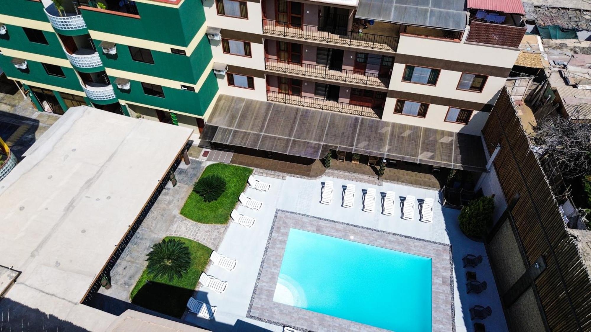 Apart Hotel El Canaveral Чинча-Альта Экстерьер фото